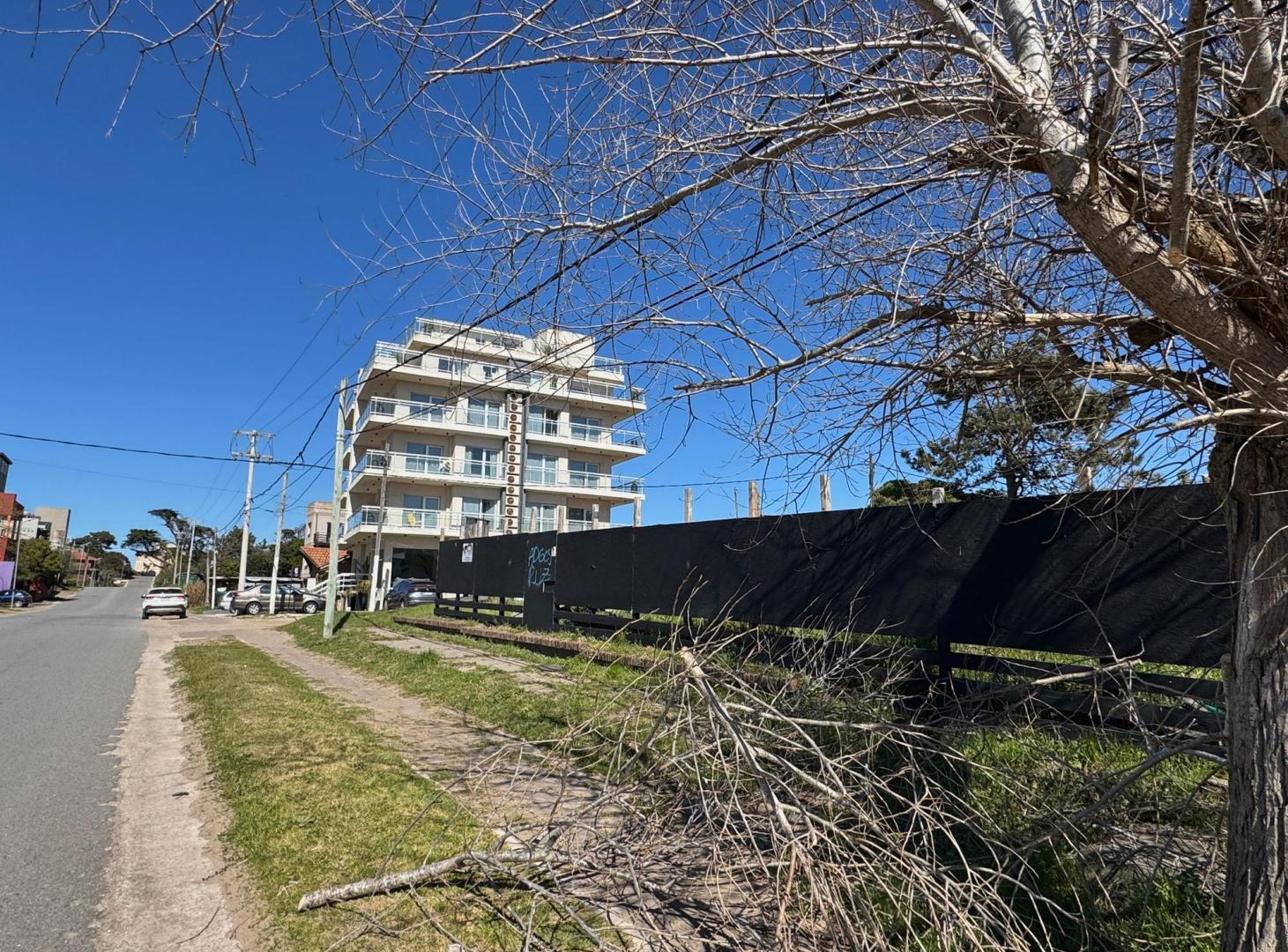 Foto de MAR DE OSTENDE - LOTE MULTIFAMILIAR A 100 MTS DEL MAR, imagen 5