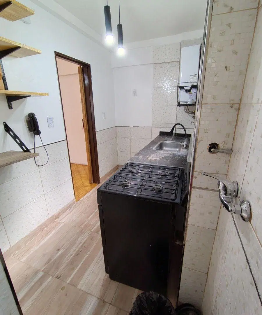 BALVANERA Valentin gomez 2900 2º piso Muy Luminoso Reciclado Ventilado 3