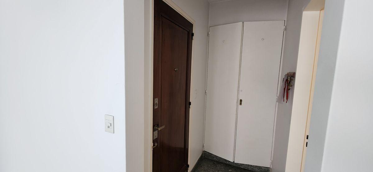Foto de PARAGUAY Y AV. PUEYRREDÓN. Piso de 4 ambientes con cocina comedor, imagen 5