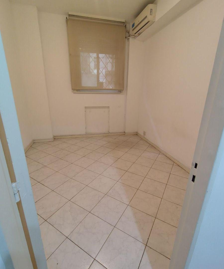 Foto de BARRIO NORTE Anchorena 1300 Planta Baja PARA USO PROFESIONAL, imagen 1