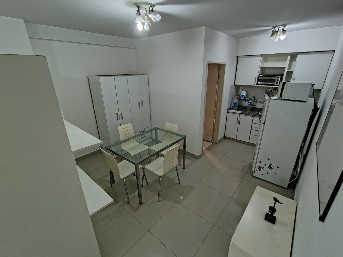Foto de PARAGUAY Y JUNÍN. Amplio monoambiente con patio. EQUIPADO., imagen 5