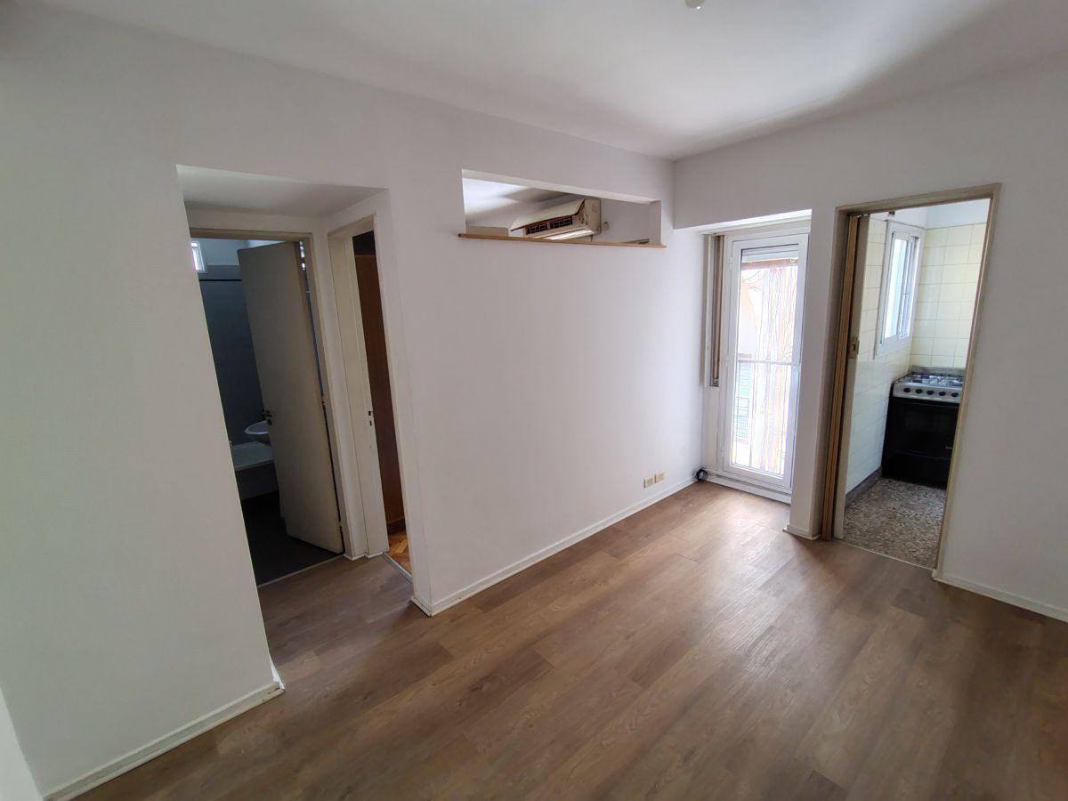 Foto de BALVANERA Av Pueyrredon 870 5º Piso Muy Luminoso Exc Ubicación, imagen 2