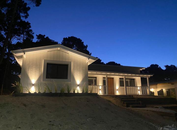 CASA EN ALQUILER BARRIO PIONEROS CALIFORNIANA MODERNA 2