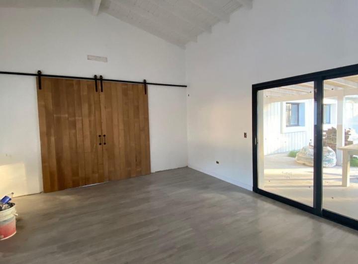 CASA EN ALQUILER BARRIO PIONEROS CALIFORNIANA MODERNA 4