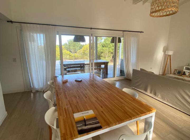 CASA EN ALQUILER EN COSTA ESMERALDA - ECUESTRE 467 5
