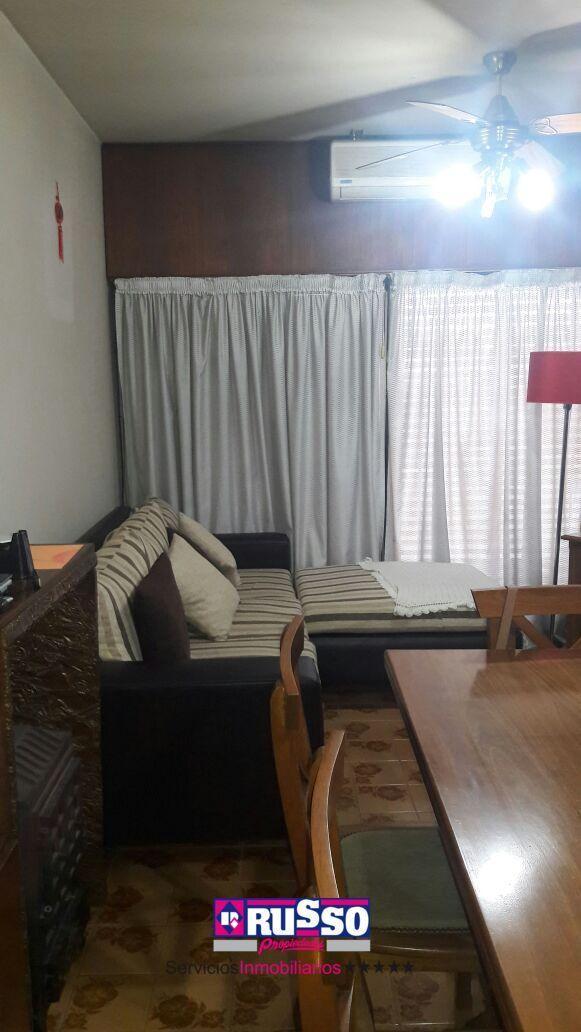 Foto de Venta Casa 4 Ambientes Villa Luzuriaga, imagen 3