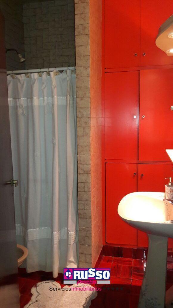 Foto de Venta Casa 4 Ambientes Villa Luzuriaga, imagen 4