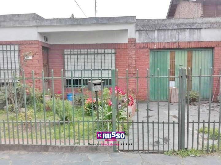 Venta Casa 3 Ambientes Villa Luzuriaga