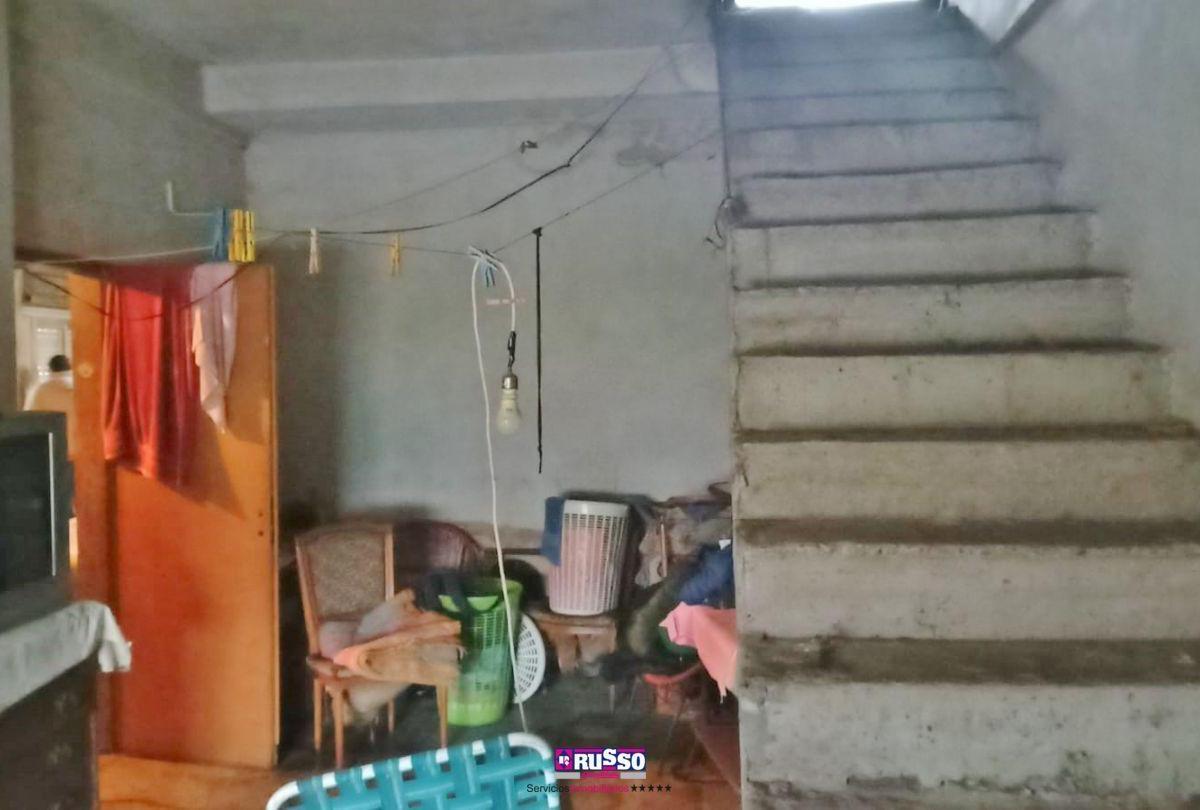 Foto de Venta 2 Viviendas Isidro Casanova, imagen 3