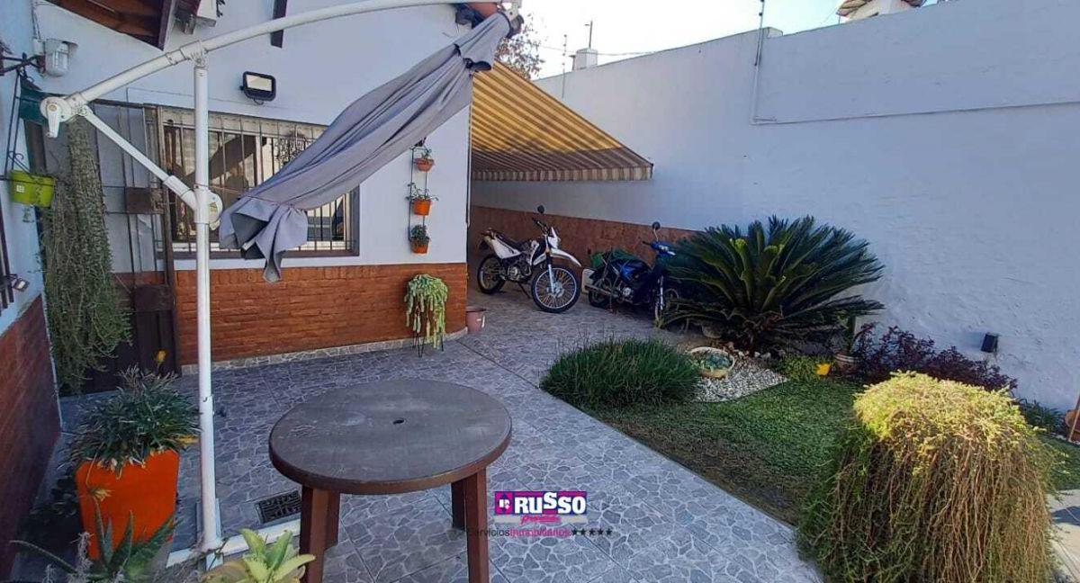 Venta Casa 4 Ambientes Local San Justo