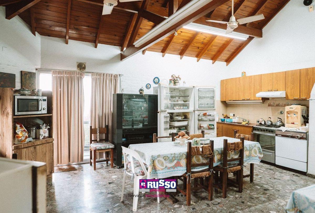 Venta casa 5 ambientes San Justo