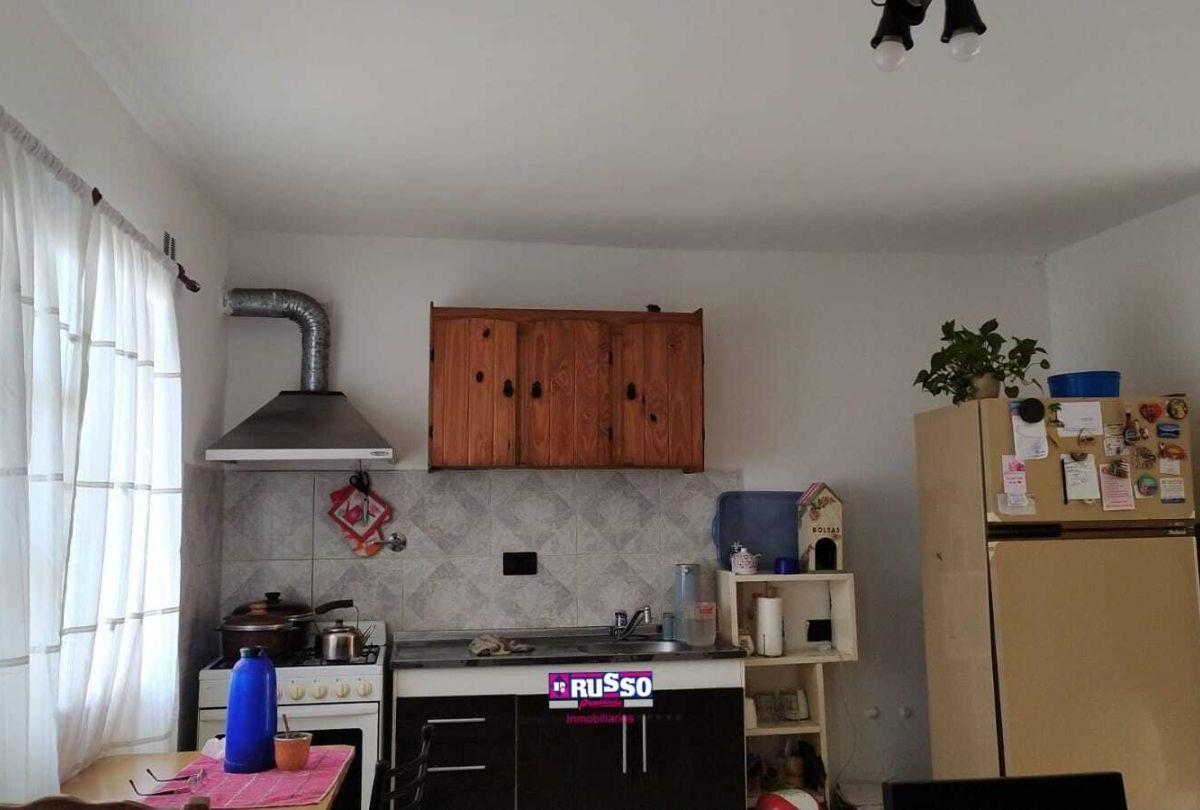 Venta PH mono ambiente San Justo