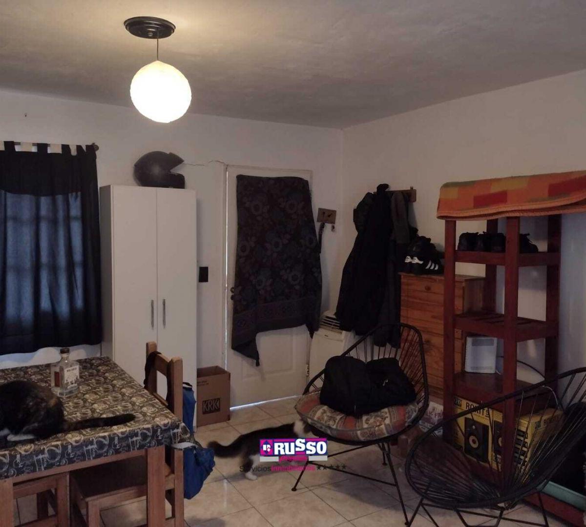 Venta PH mono ambiente San Justo