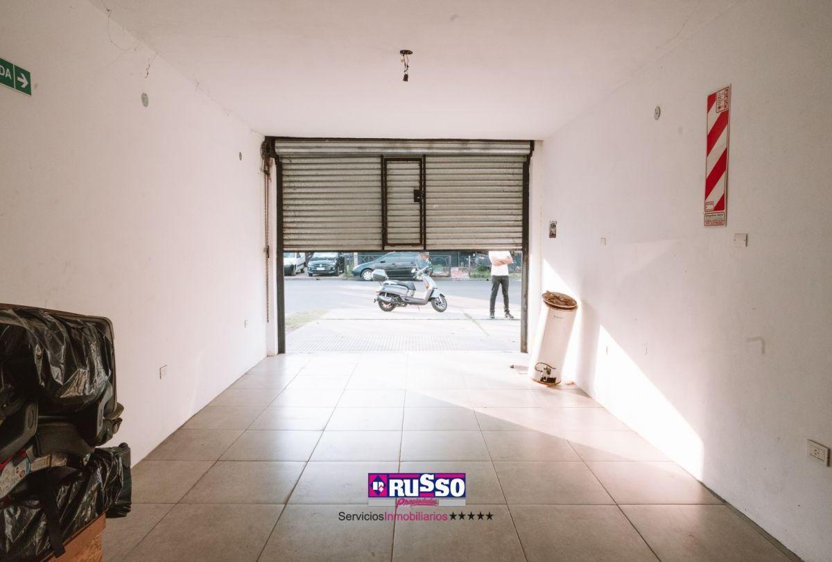 Venta Departamento 3 Ambientes y 2 Locales Comerciales 4