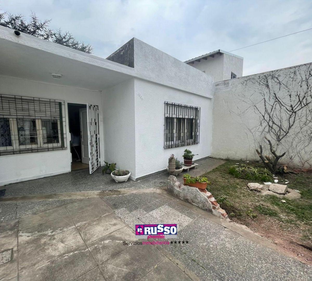 Venta casa 3 ambientes San Justo