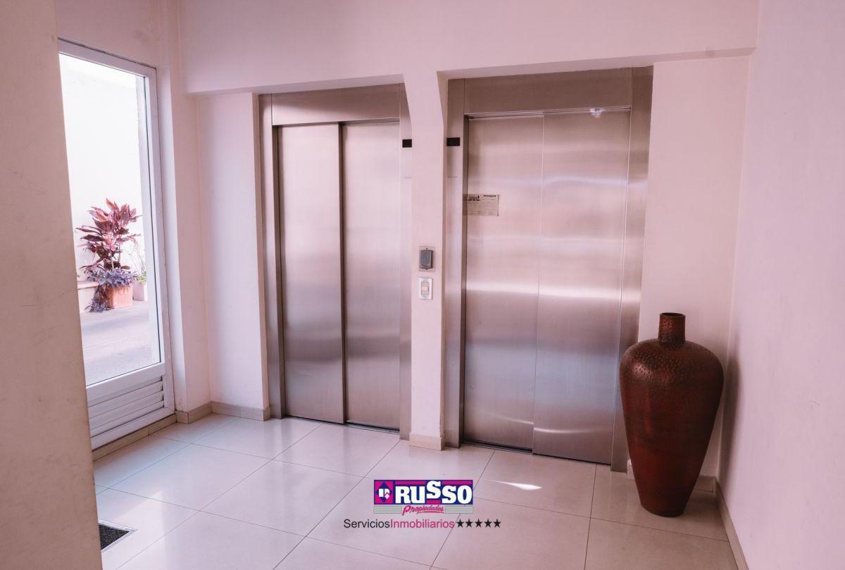 Departamento 4 ambientes. | YRIGOYEN, HIPOLITO 2664