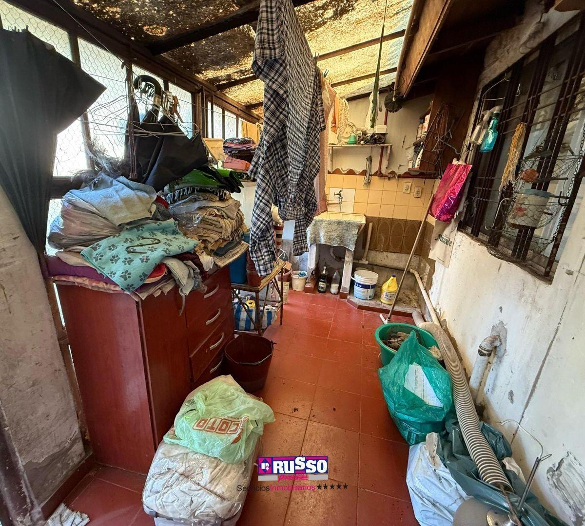 Casa 3 ambientes. | DERQUI 3717