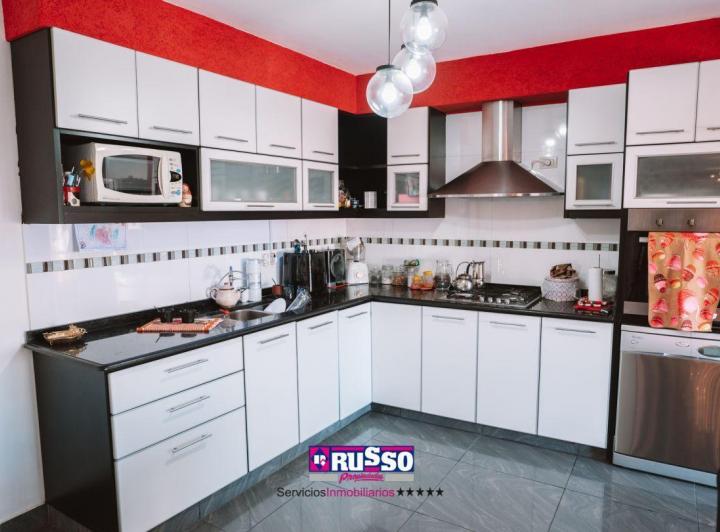 Venta semipiso San Justo 4 ambientes