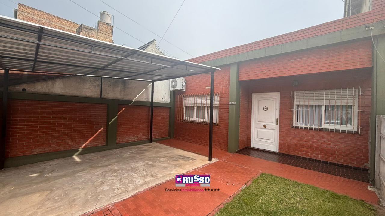 Venta casa 3 ambientes San Justo