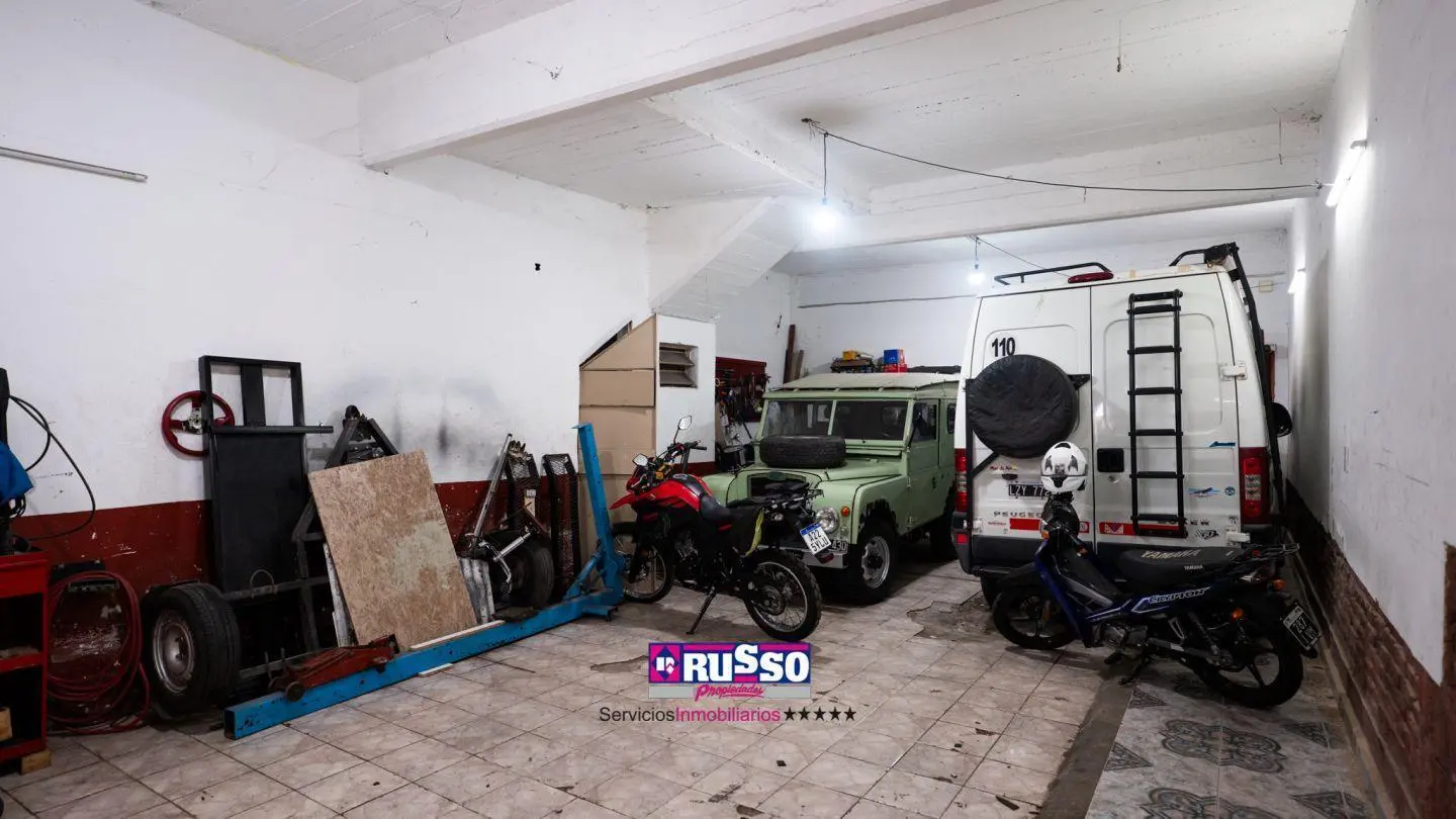 Venta Casa 3 Ambientes Villa Luzuriaga 8