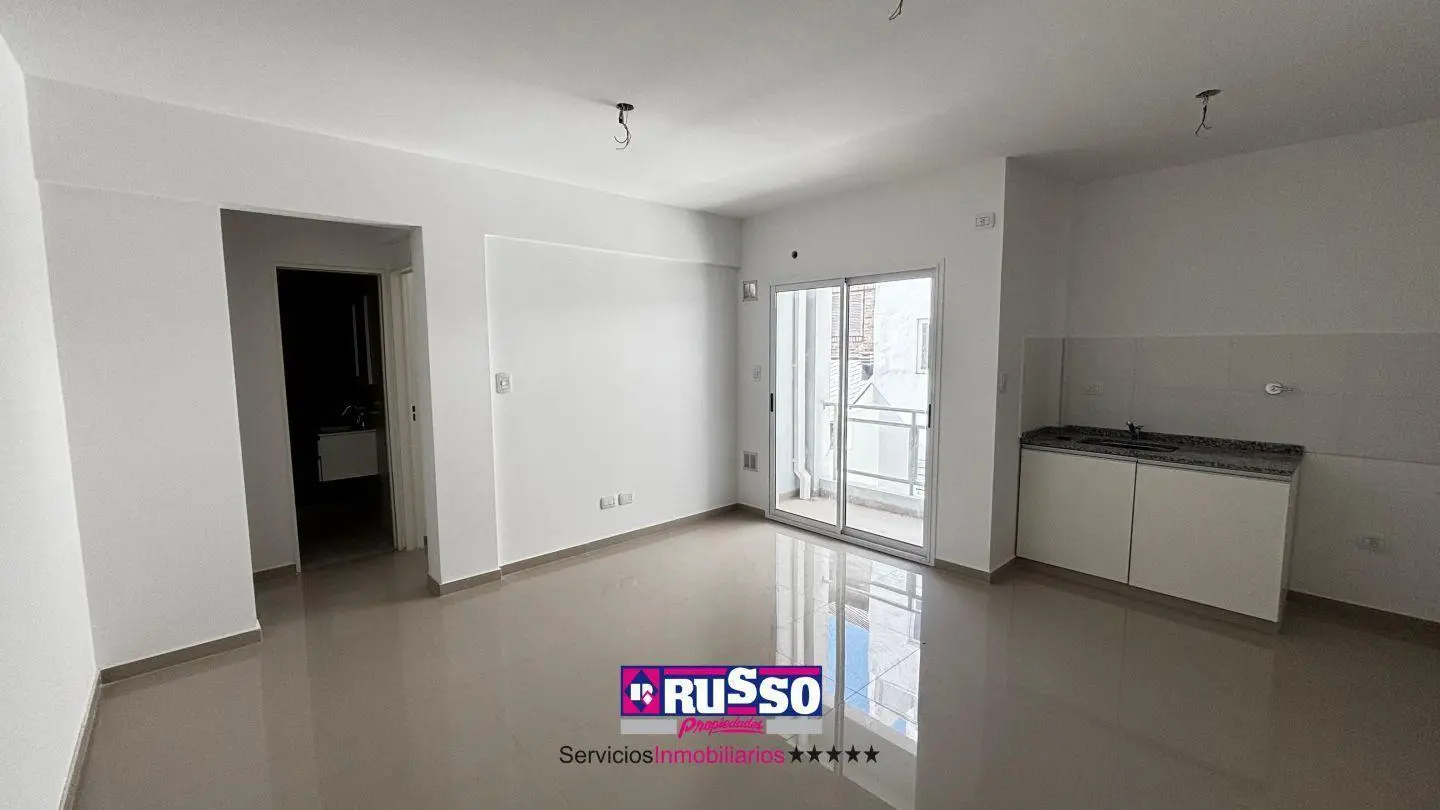 Venta Departamento 2 Ambientes San Justo 8
