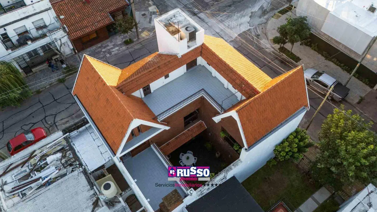 Venta casa 6 ambientes en Ramos Mejia 4