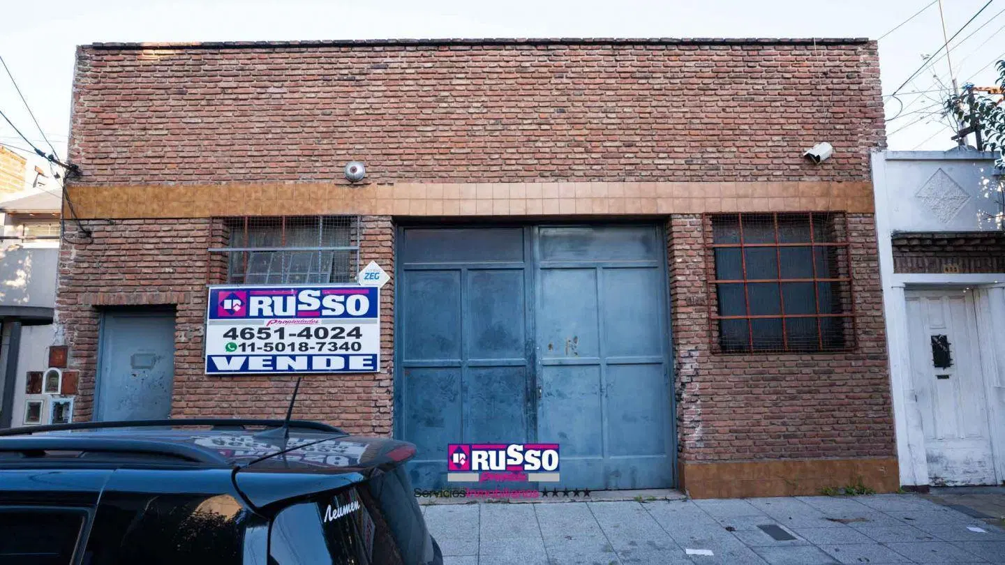 Venta Galpon en Lomas del Mirador 4