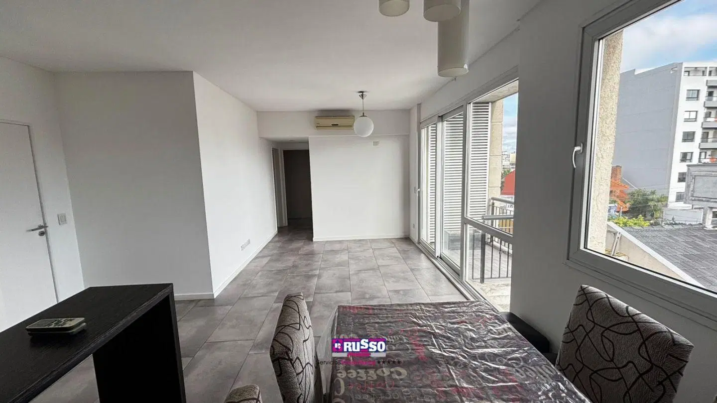Alquiler Departamento semipiso 2 ambientes San Justo 3