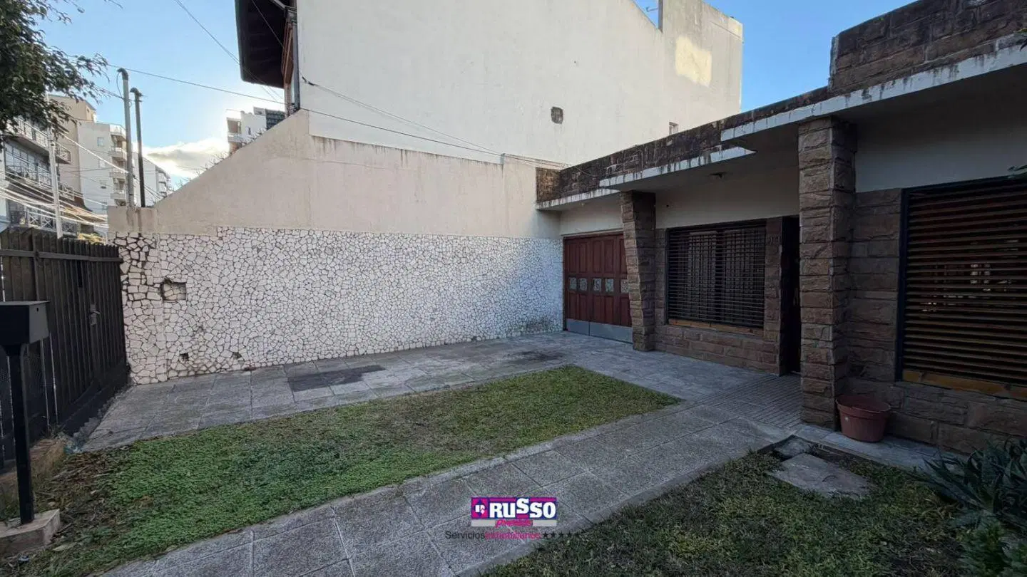 Venta Casa 4 Ambientes - San Justo 2