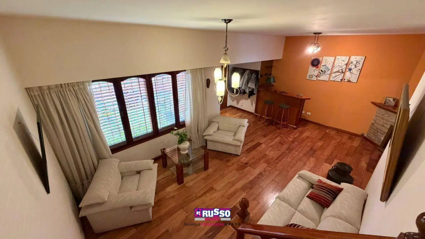 Venta Casa 4 Ambientes - Villa Luzuriaga 5