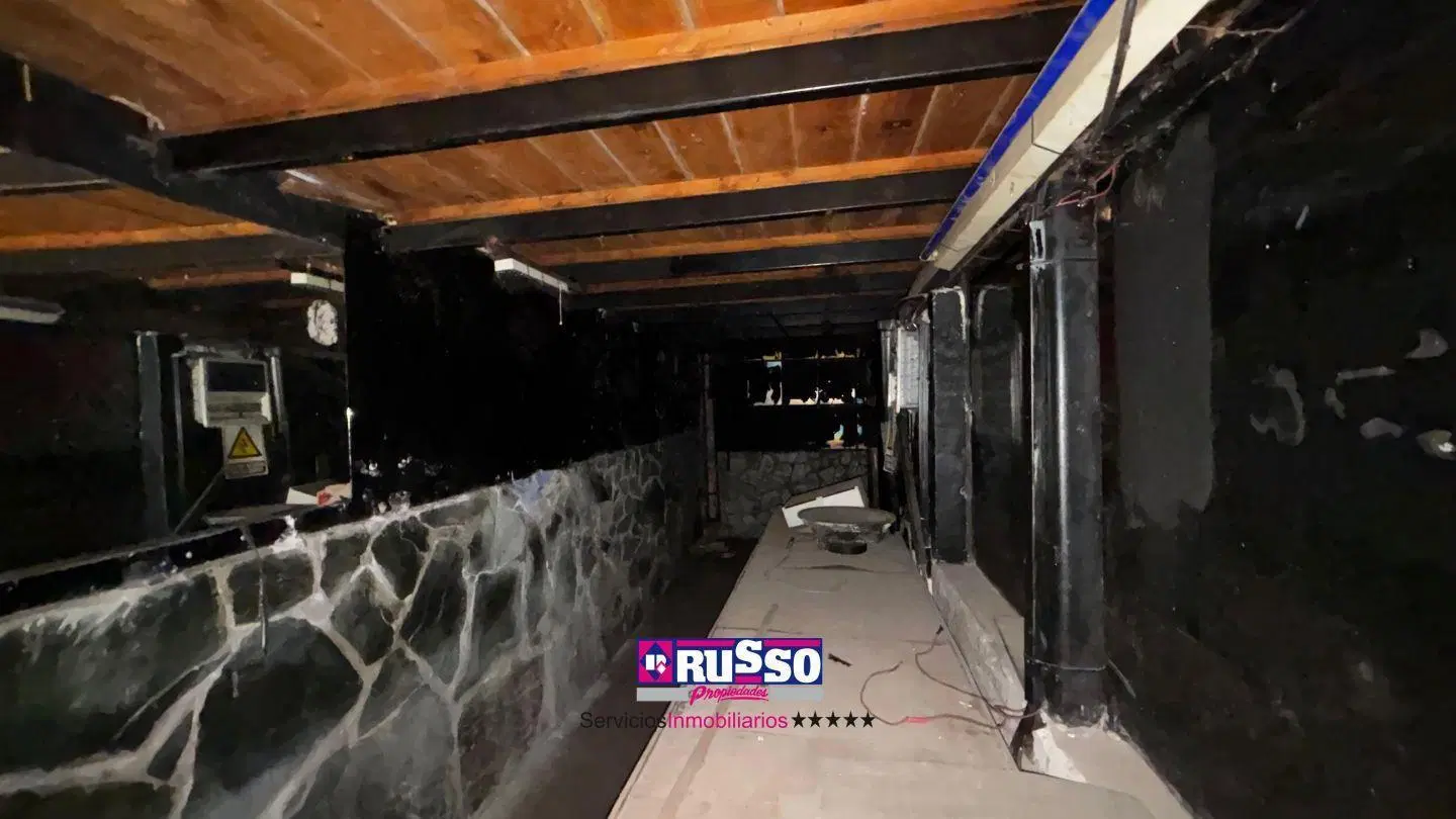 Venta Galpon 232 m Rafael Castillo 8