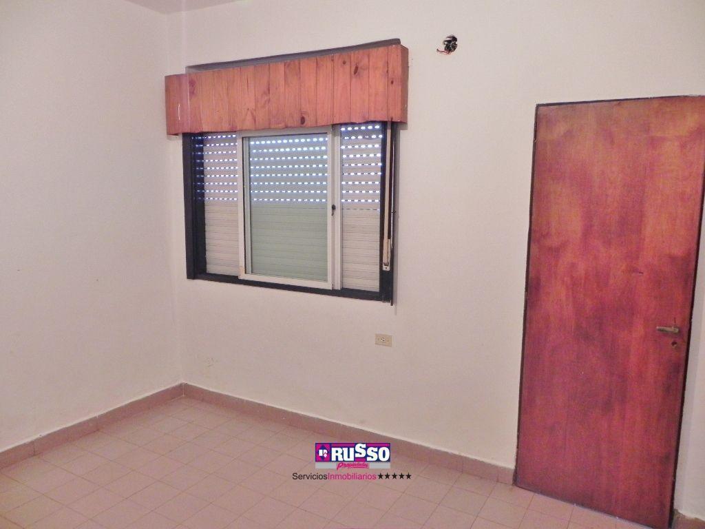 Foto de Alquiler de Departamento Dos Ambientes en Villa Luzuriaga, imagen 2