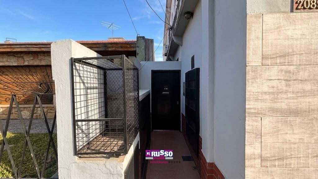Foto de Alquiler de Departamento Dos Ambientes en Villa Luzuriaga, imagen 4