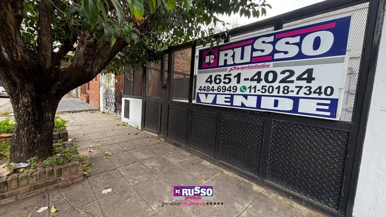Foto de Venta casa de 3 ambientes Tablada, imagen 1
