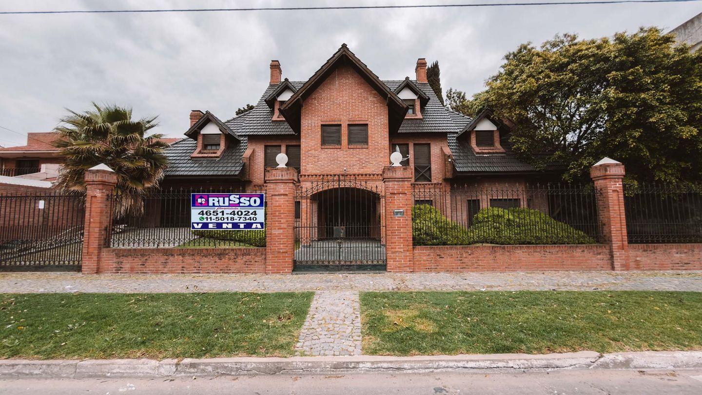 Foto de Venta de casa 6 ambientes en Villa Madero, imagen 2