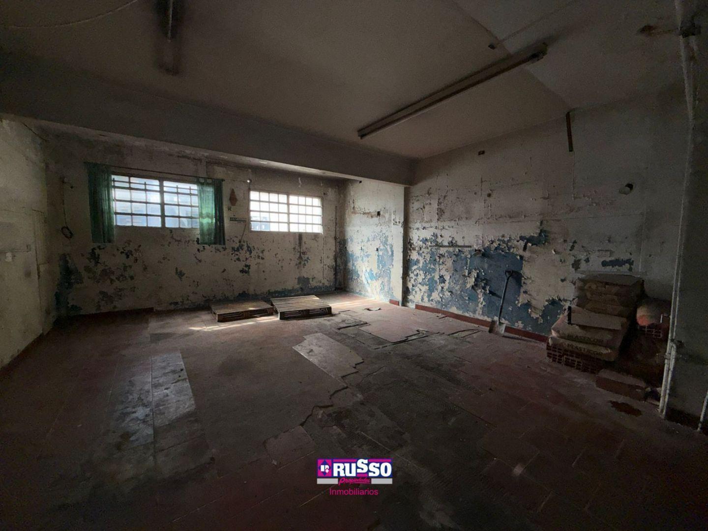 Foto de Alquiler de Local Comercial en La Tablada, imagen 4