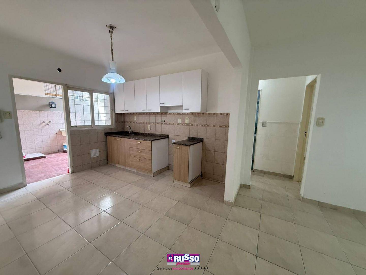 Foto de Alquiler de Departamento de 3 Ambientes en San Justo, imagen 2