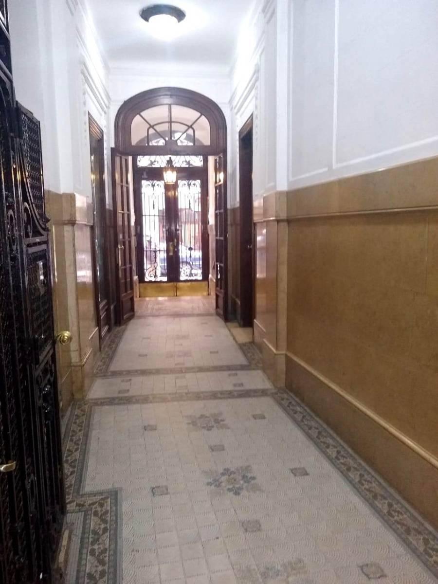 Centro - Catalinas N. - Depto 130 m² Al Fte - Impecable, de Estilo! Apto Prof. 1