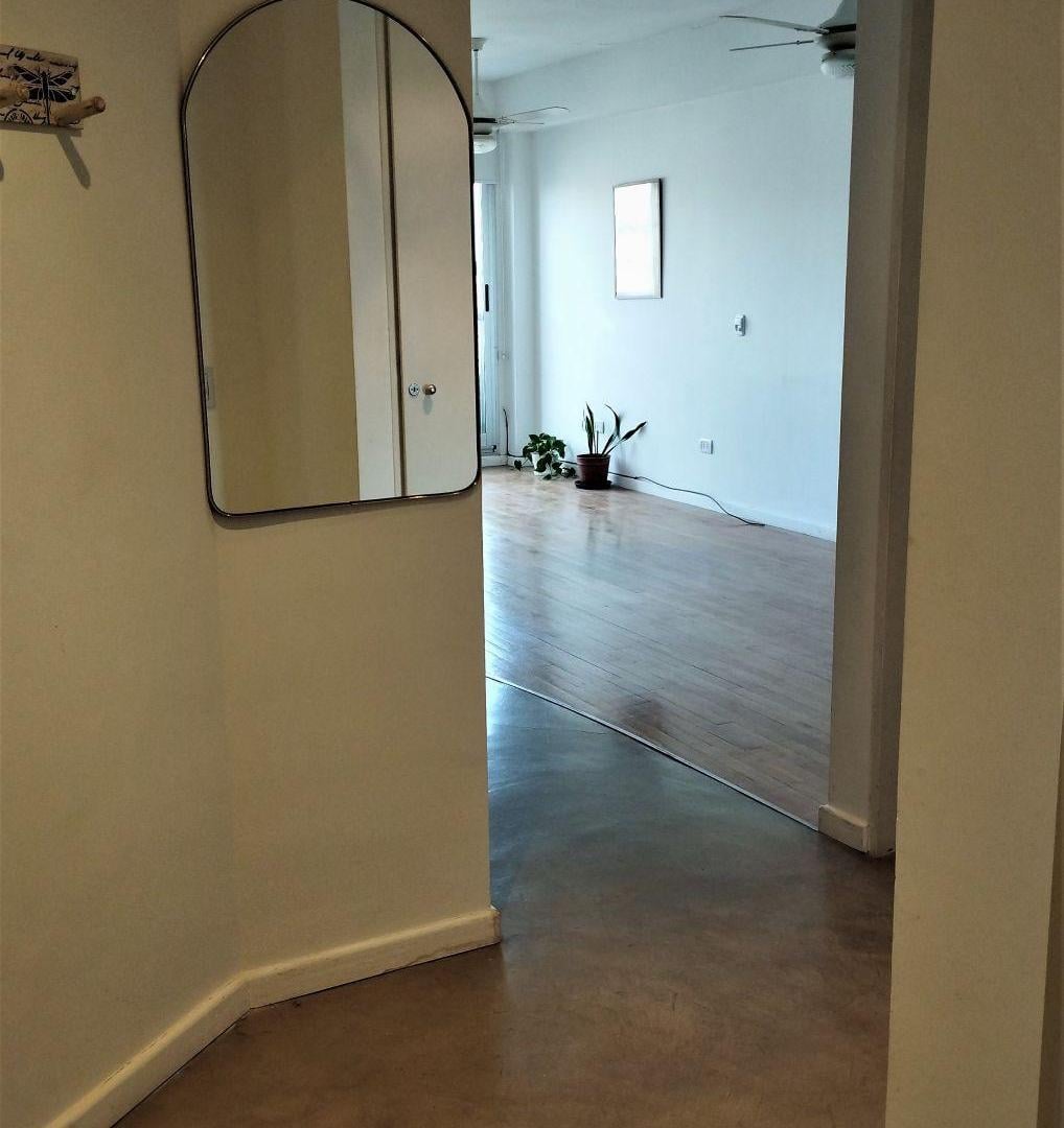 VILLA DEL PARQUE * HERMOSO MONOAMBIENTE AL CFTE., BCÓN C/VISTA PANORÁMICA * $ 550.000.-