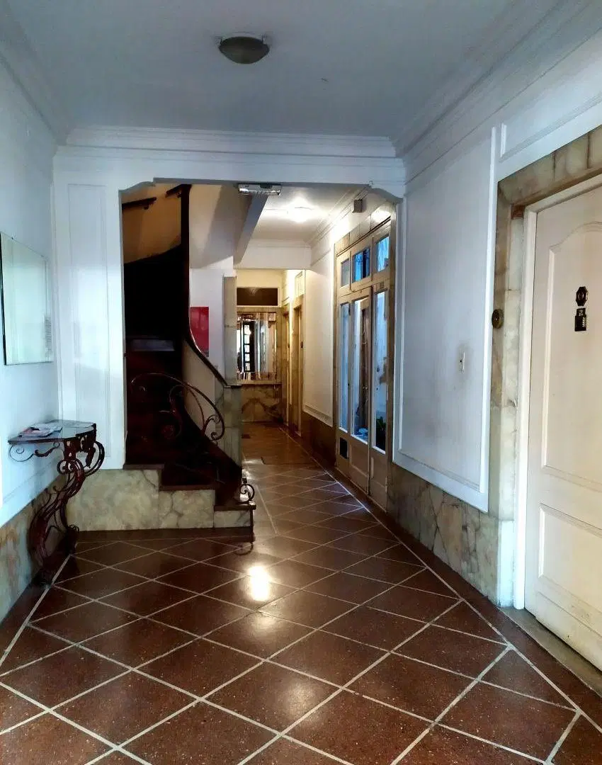 FLORES 3 AMBIENTES AMPLIOS AL FRENTE - $ 900.000.- 3