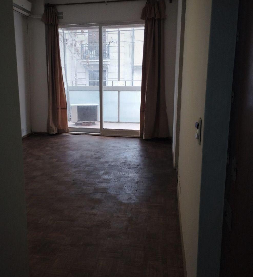 Foto de BALVANERA 2 AMB C/BCÓN AL FTE, 1 cuadra Rivadavia y Jujuy * $ 630.000.-, imagen 3
