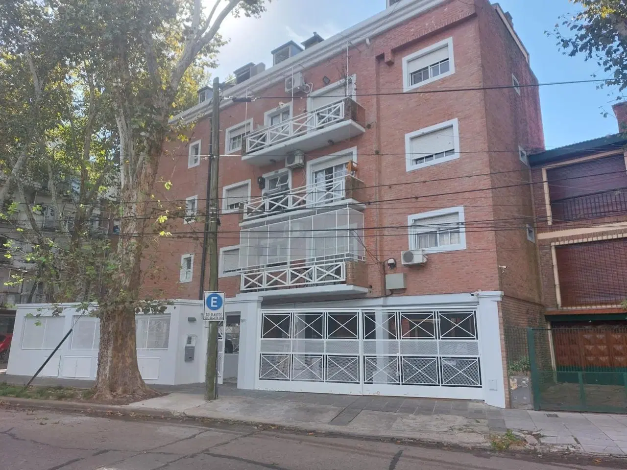 Departamento en Alquiler Estación La Lucila 3 amb con cochera 5