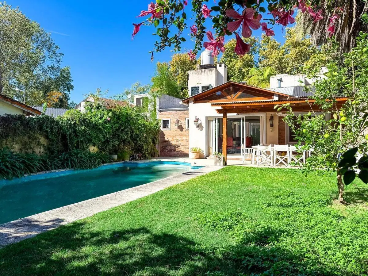 Punta Chica, libertador al rio casa en venta 4 dormitorios dep jardin pileta 4