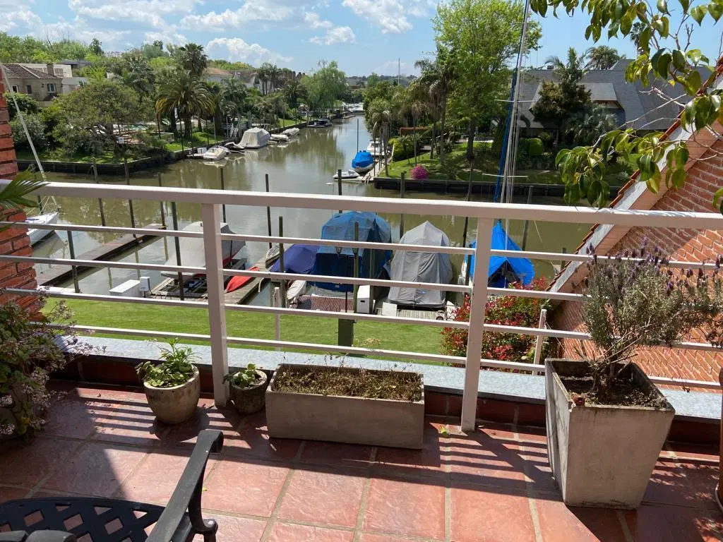 departamento alquiler complejo Bahia del Sol 4 ambientes amarra pileta sum gym 8