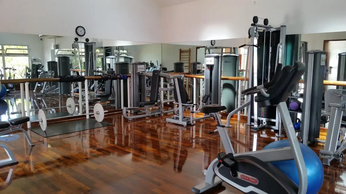 departamento alquiler complejo Bahia del Sol 4 ambientes amarra pileta sum gym 5