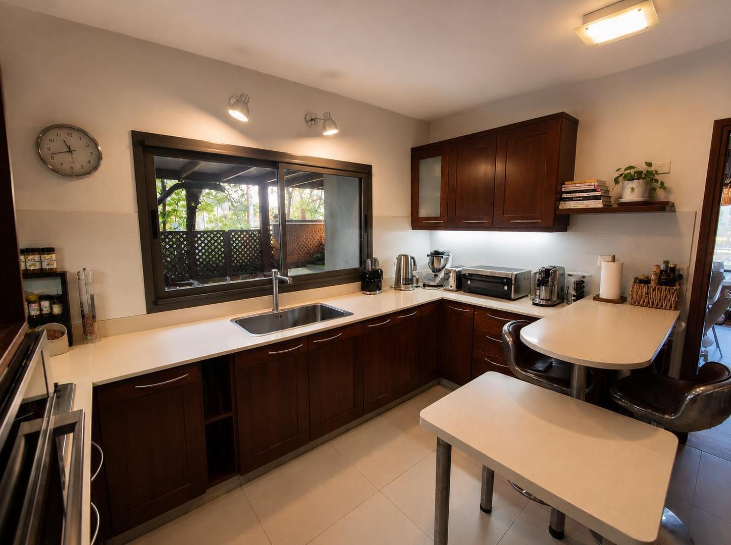 Foto de Casa Venta y alquiler Marina del Sol 4 dormitorios jardin pileta amarra, imagen 1