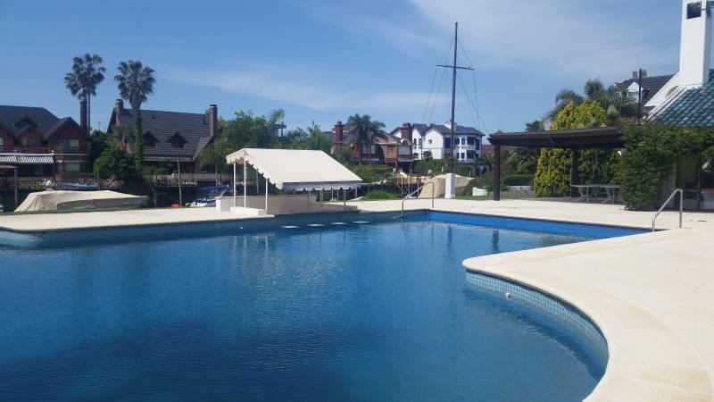 Foto de Casa en Venta Marina del sol 6 Ambientes Impecable con amarra varias, imagen 1