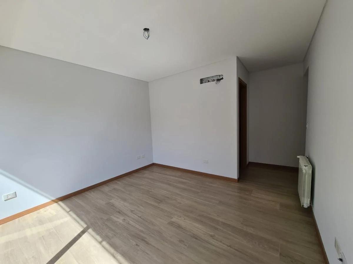 Foto de Alquiler departamento 3 ambientes en estacion Martinez con cochera y, imagen 5