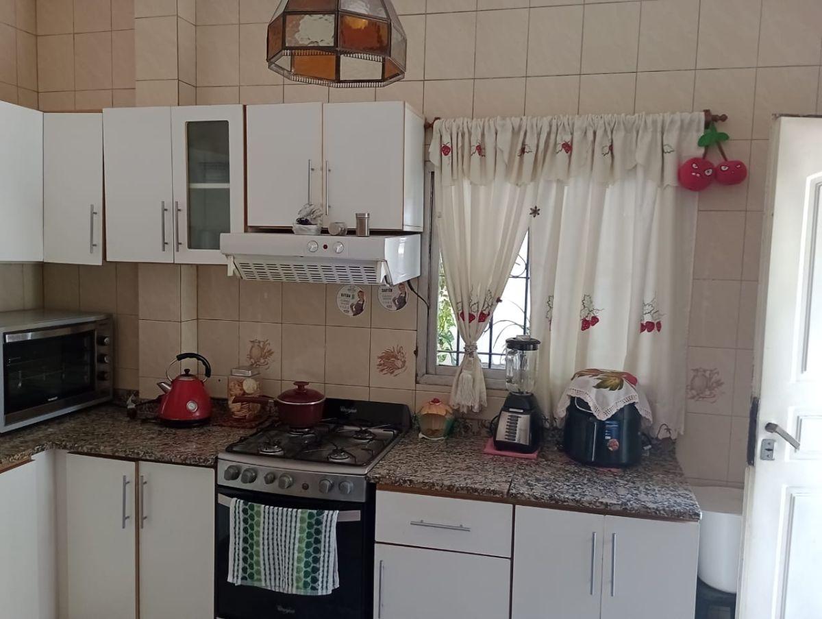 Foto de CASA DE 3 DORMITORIOS IMPECABLE - OPORTUNIDAD!, imagen 5