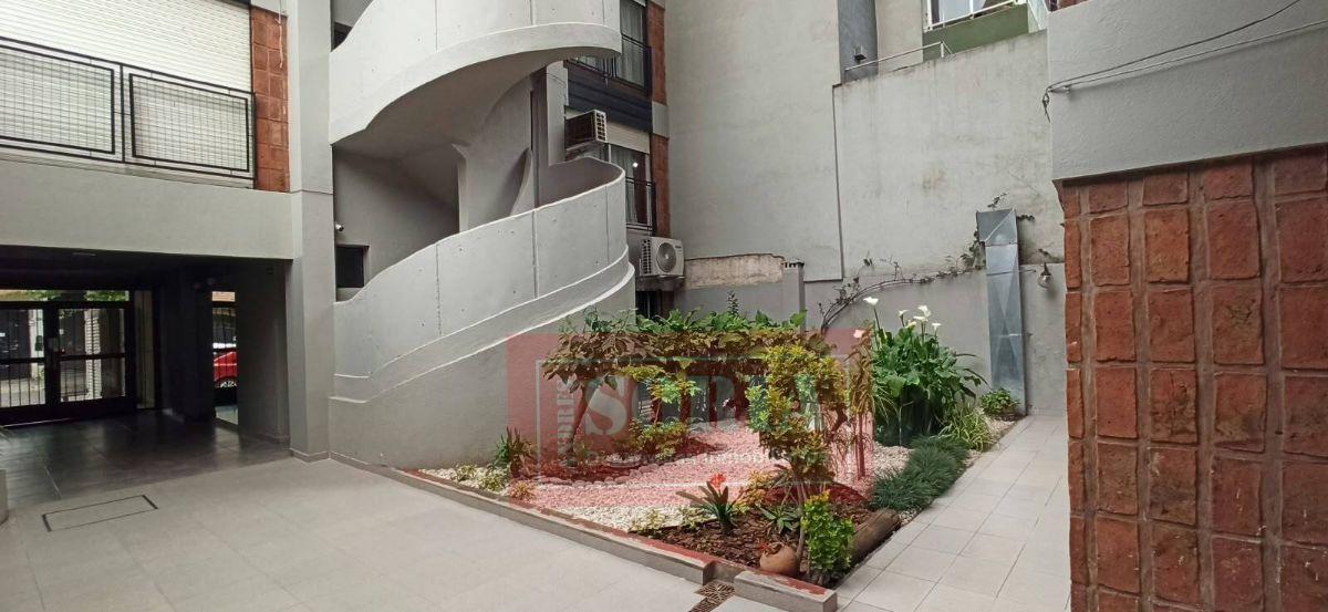 Foto de Departamento 2 ambientes con balcón - Centro de Lomas, imagen 5